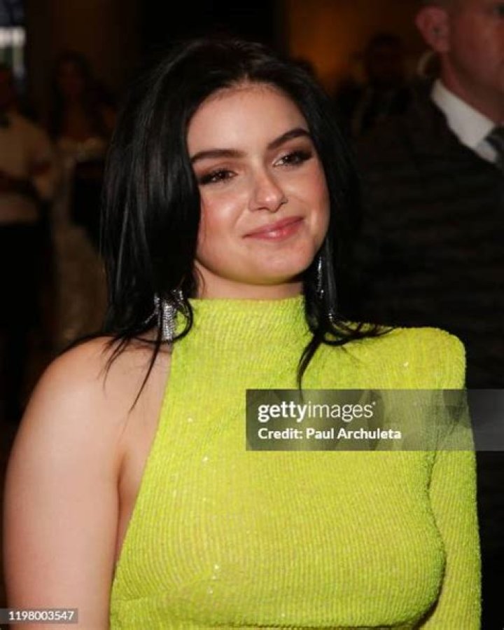 Ariel Winter is seen in Los Angeles, California wearing a casual everyday outfit Pictured: Ariel Winter Ref: SPL5146212 050220 NON-EXCLUSIVE Picture by: Bauer-Griffin / SplashNews.com Splash News and Pictures Los Angeles: 310-821-2666 New York: 212-619-2666 London: +44 (0)20 7644 7656 Berlin: +49 175 3764 166 World Rights