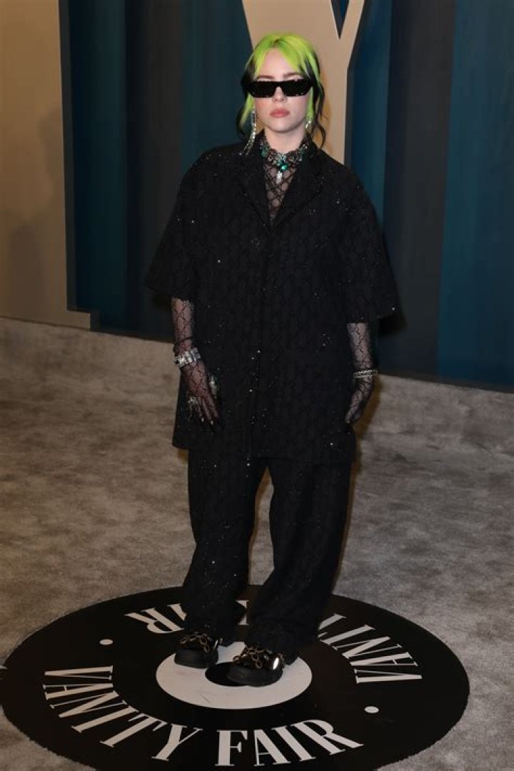 Billie Eilish attends the Vanity Fair Oscar Party at Wallis Annenberg Center for the Performing Arts in Beverly Hills, Los Angeles, USA, on 09 February 2020. | usage worldwide Photo by: Hubert Boesl/picture-alliance/dpa/AP Images