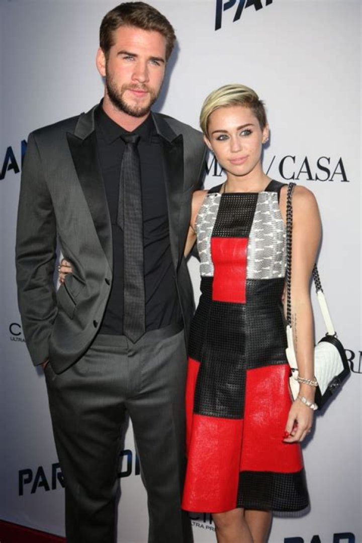 Celebrity Couples With The Biggest Height Differences — SEE PICS