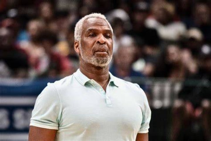 Charles Oakley — PICS