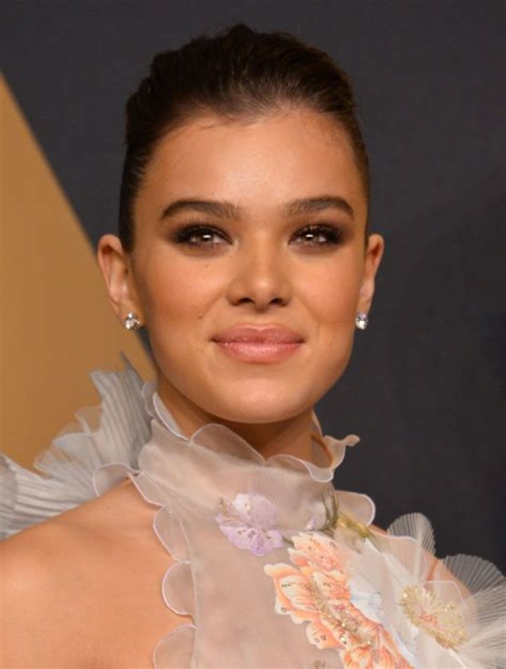 Hailee Steinfeld