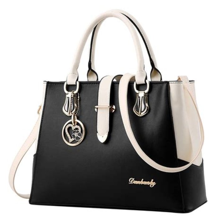 highly rated black purses