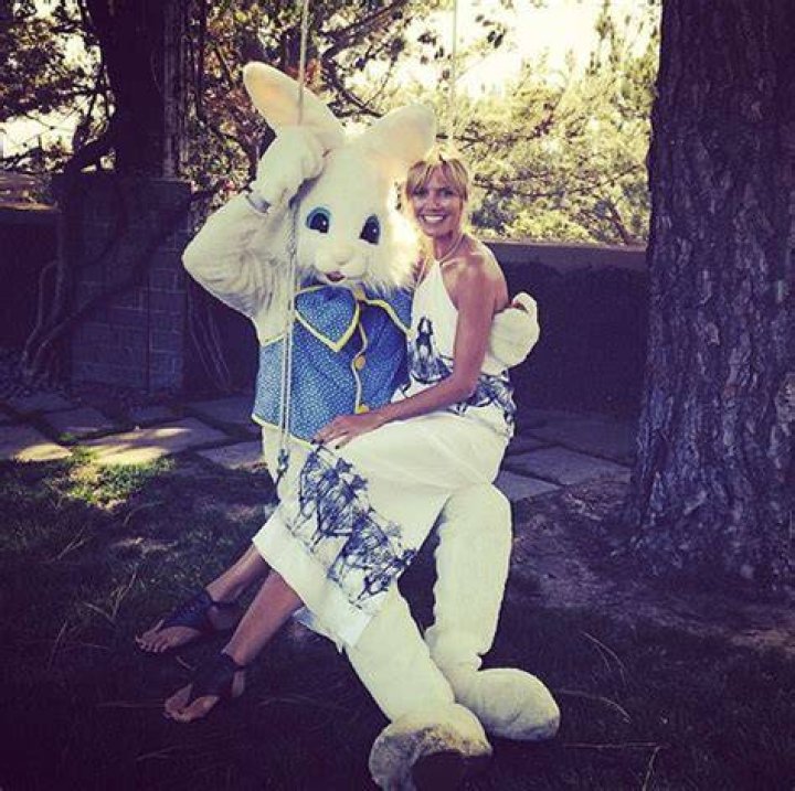 Kardashians & More Celebrate Easter 2014 — Pics