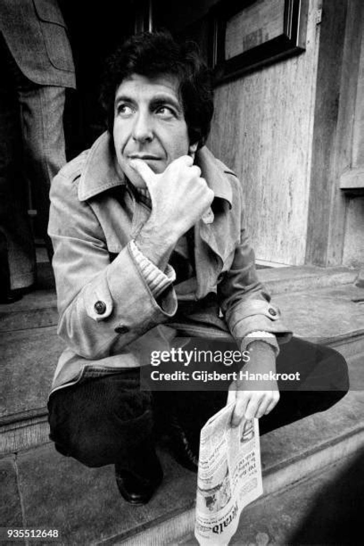 Leonard Cohen — PICS