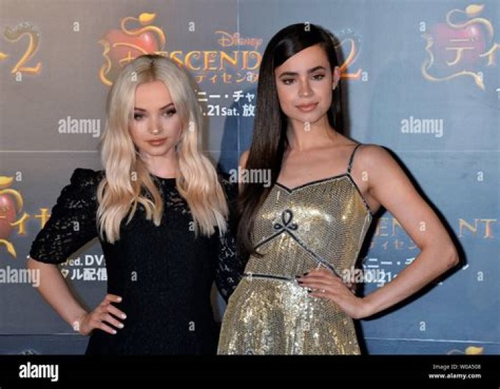 Sofia Carson, Dove Cameron