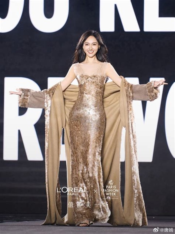 Supermodels on the runway at fashion week