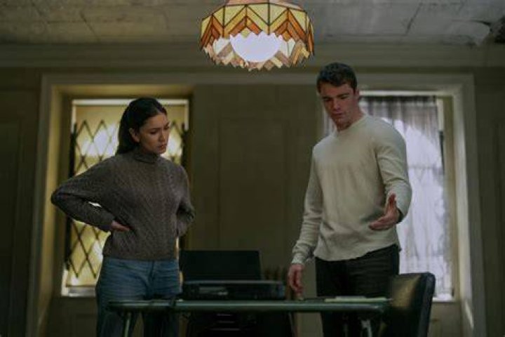 The Night Agent. (L to R) Luciane Buchanan as Rose Larkin, Gabriel Basso as Peter Sutherland in episode 103 of The Night Agent. Cr. Dan Power/Netflix &copy; 2023