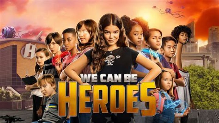 We Can Be Heroes: (L-R) Vivien Blair as Guppy, Isaiah Russell-Bailey as Rewind, Lotus Blossom as A Capella, YaYa Gosselin as Missy Moreno, Akira Akbar as Fast Forward, Hala Finley as Ojo, Dylan Henry Lau as Slo-Mo. Cr. Ryan Green/NETFLIX &copy; 2020